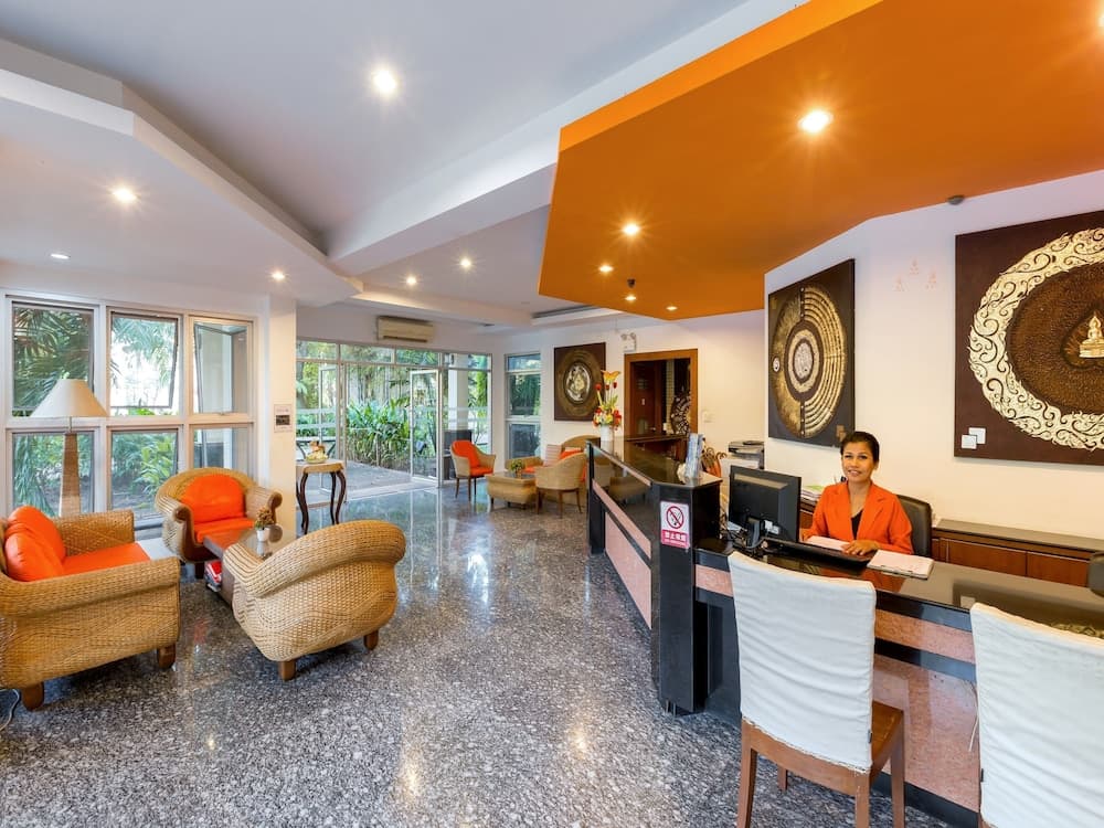Phuket Sea Resort, Lobby sitting area, photo 4