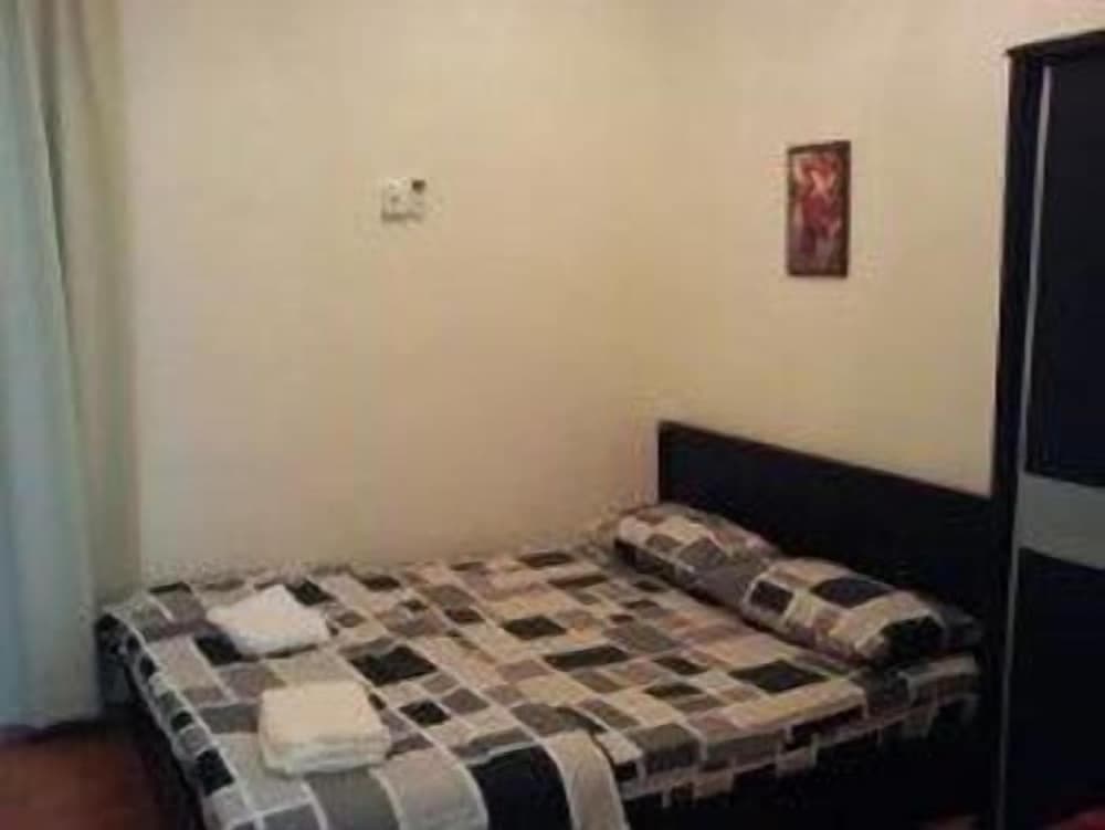 YYK 1Borneo Condominium, Room, photo 4