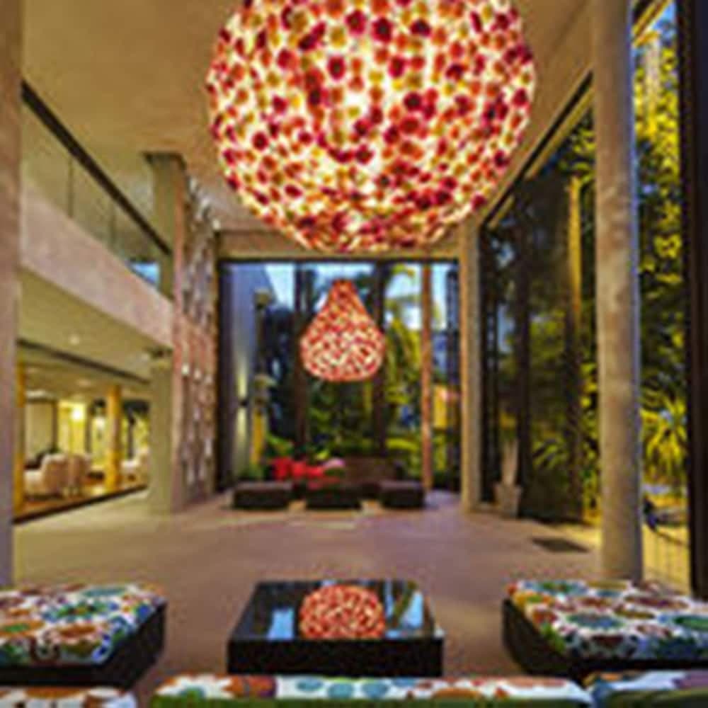 The Lapa Hotel, Lobby sitting area, photo 4