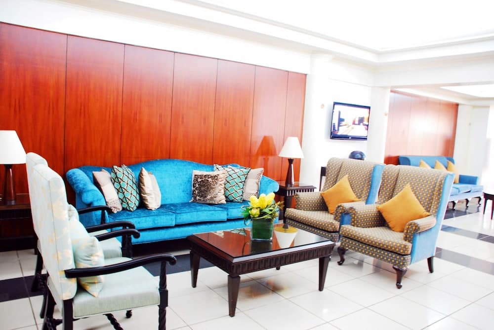 Century Hotel, Lobby sitting area, photo 4