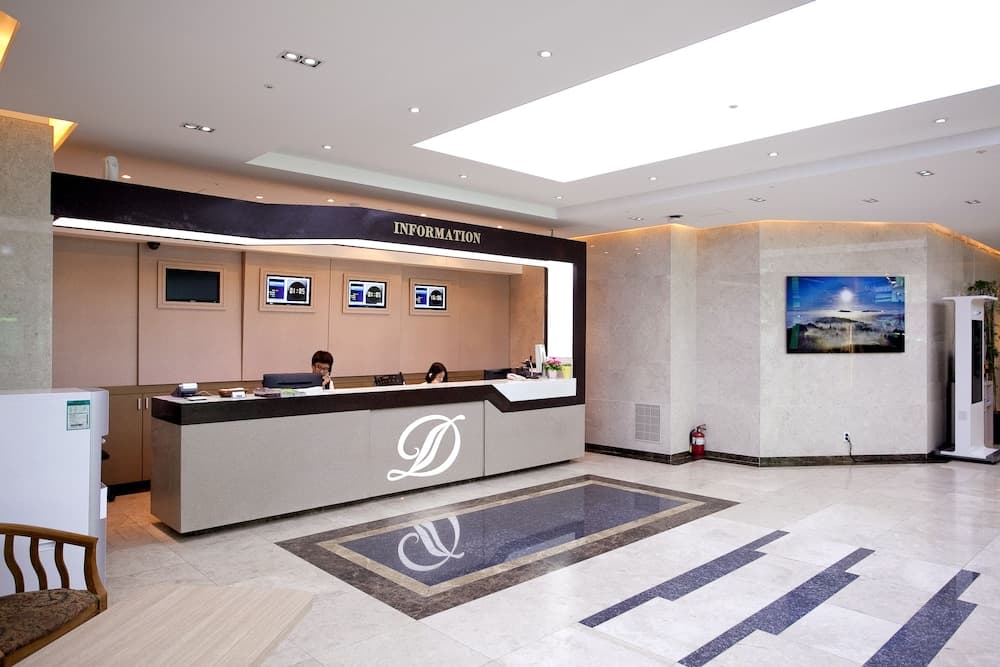 Dong Seoul Hotel, Reception, photo 2