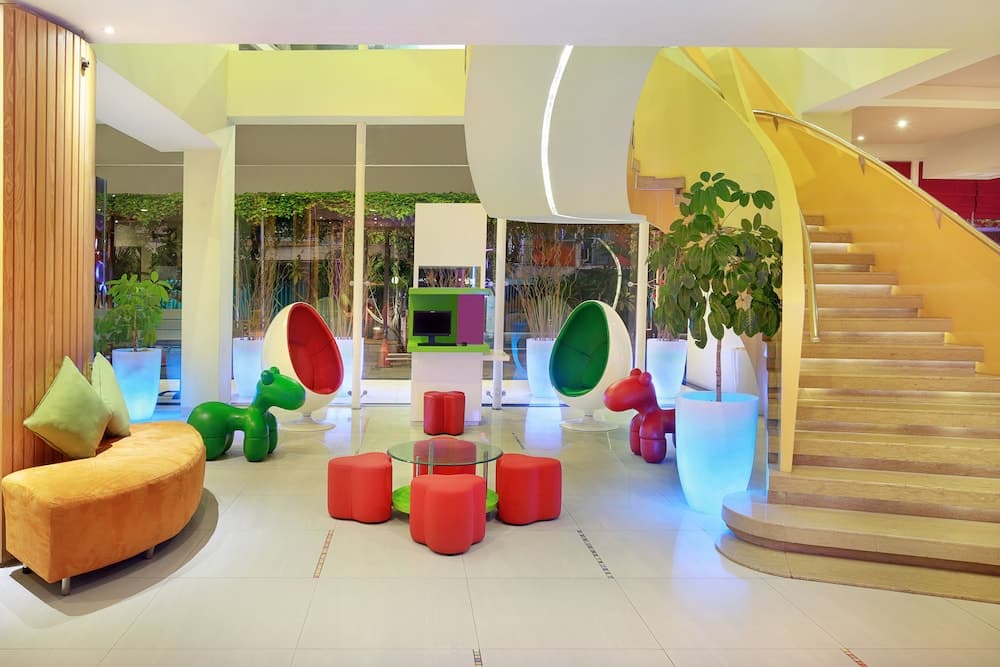 ibis Styles Yogyakarta, Lobby sitting area, photo 3
