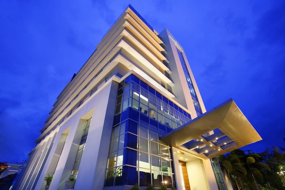 Hotel Santika Makassar, Primary image, photo 1