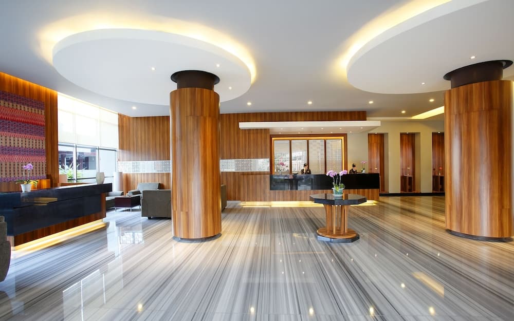 Hotel Santika Makassar, Lobby, photo 3