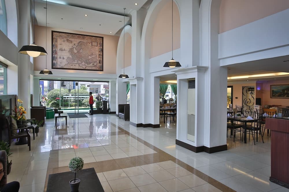 Eurotel Las Pinas, Interior entrance, photo 2