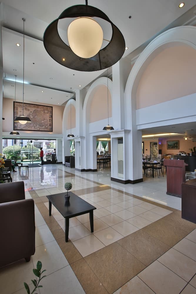 Eurotel Las Pinas, Lobby, photo 3