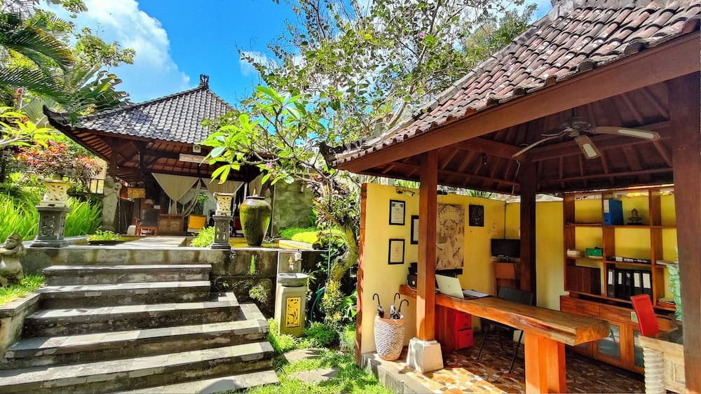Villa Nirvana, Reception, photo 3