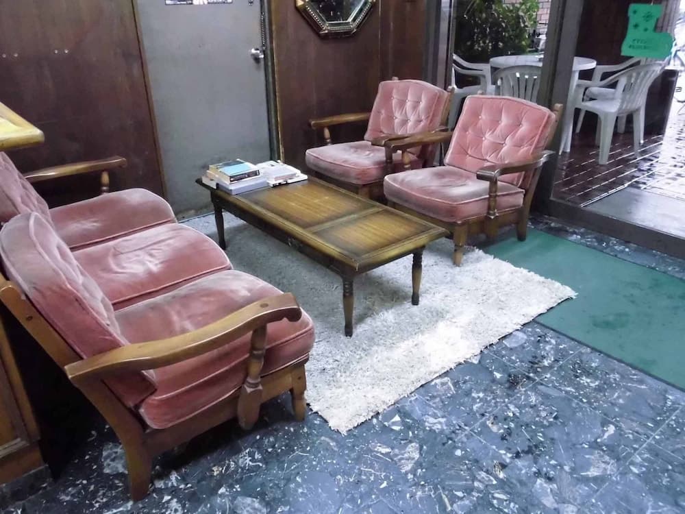 Hotel Taiyo, Lobby sitting area, photo 4