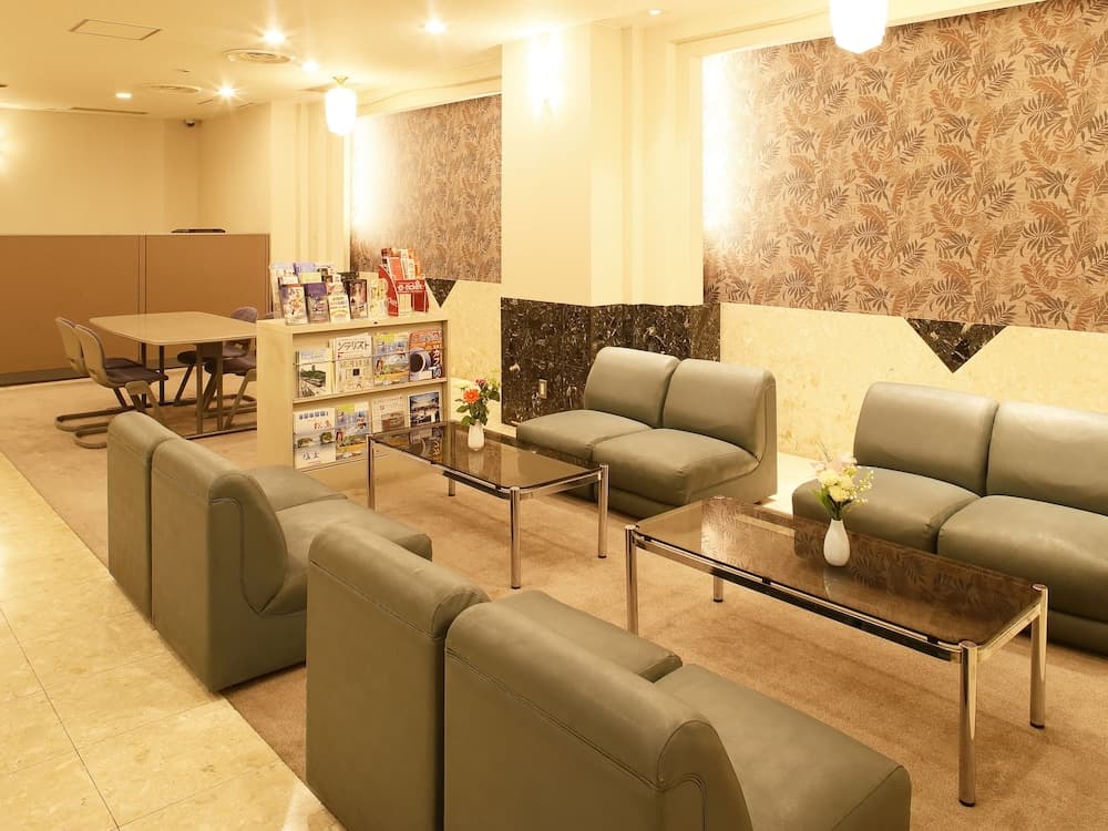 Hotel Pearl City Sendai, Lobby lounge, photo 4