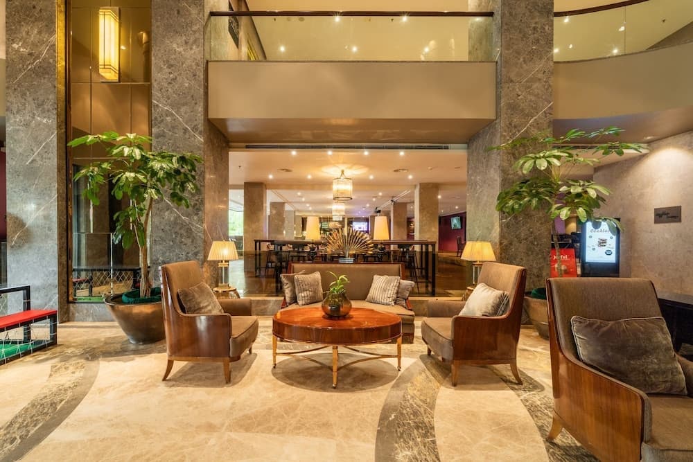 I Hotel Batam, Lobby sitting area, photo 5