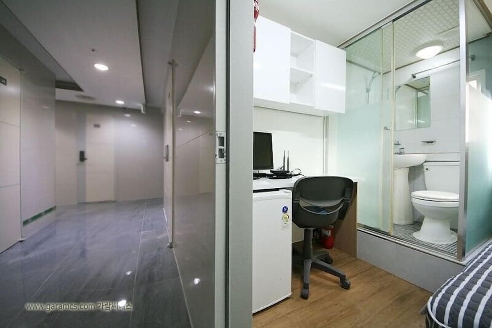 H Residence, Room, photo 3