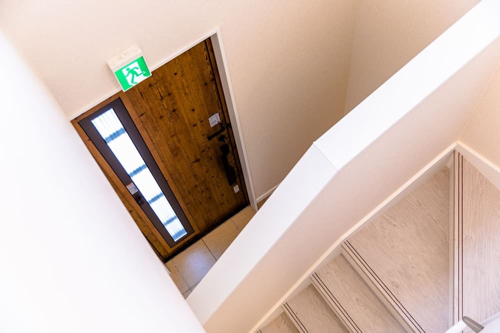 Bon Moment B, Interior entrance, photo 3