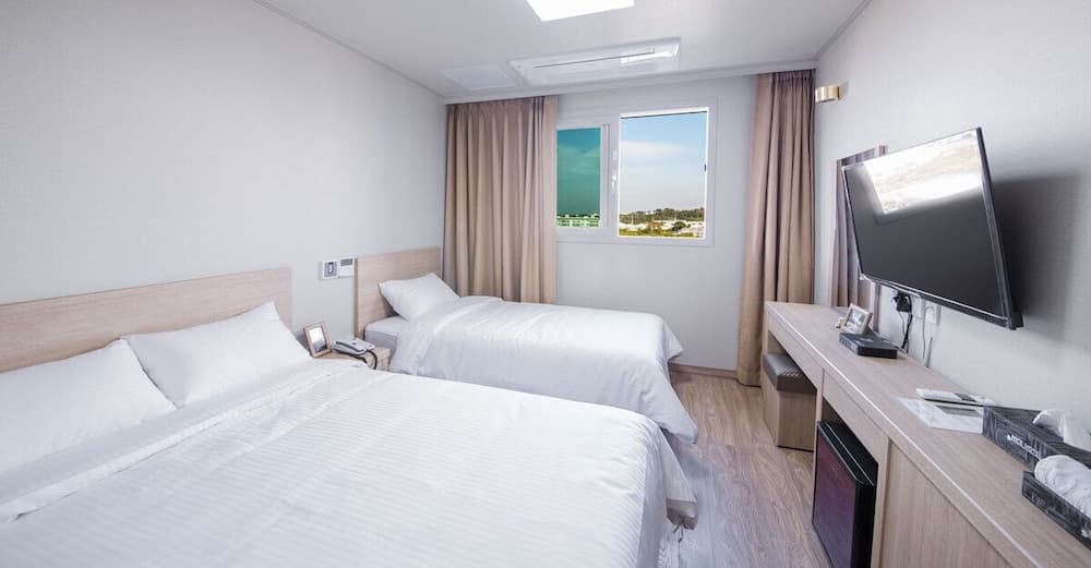 Nice Cat Hotel & Guest House, Room, photo 5