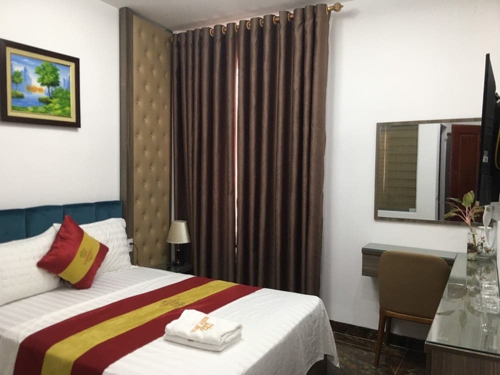 Queen Nhan Chinh Hotel 객실 사진 4