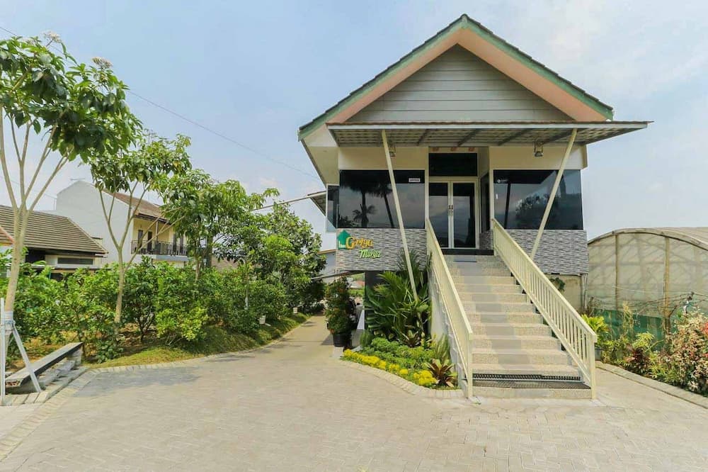 Griya Mulya Batu RedPartner, Primary image, photo 1