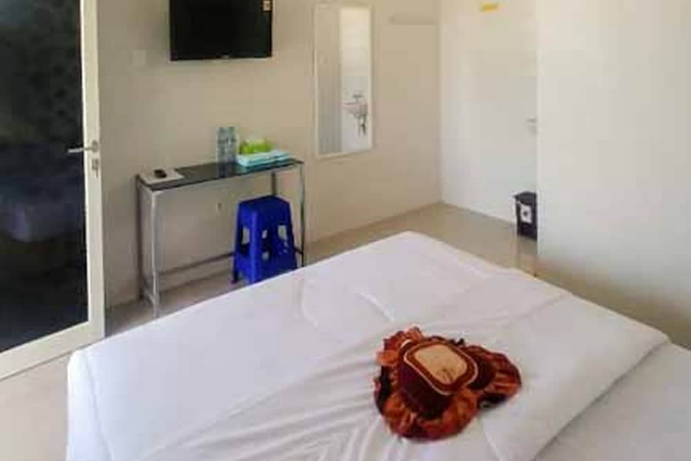 Griya Mulya Batu RedPartner, Room, photo 4