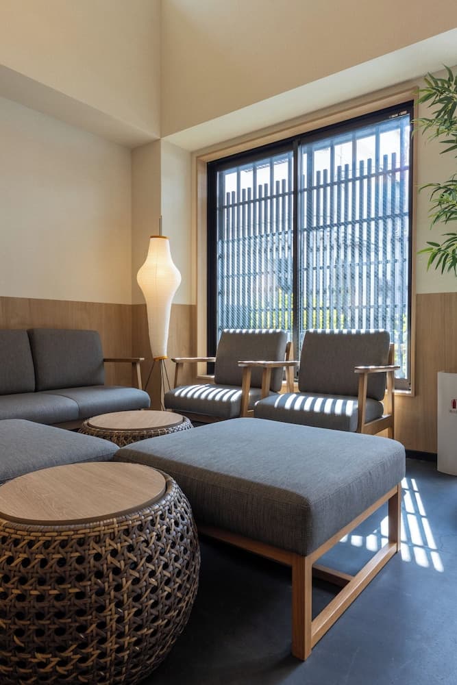 Caesar Gion Kyoto, Lobby sitting area, photo 3