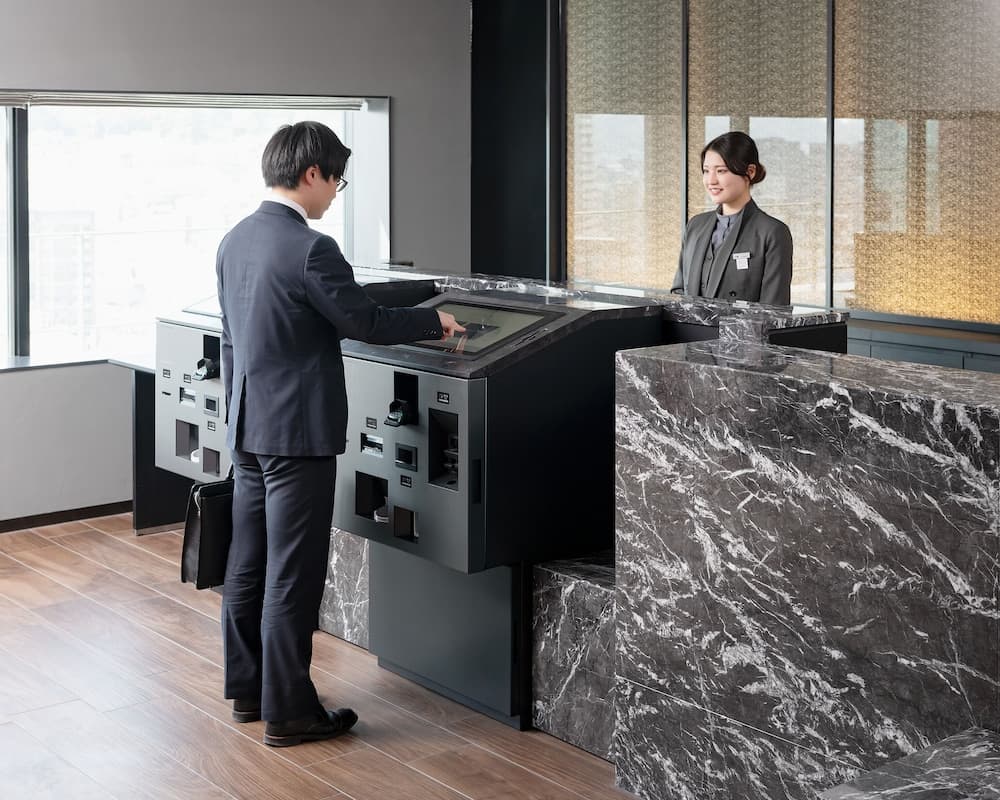 Remm Plus Kobe Sannomiya, Reception, photo 5