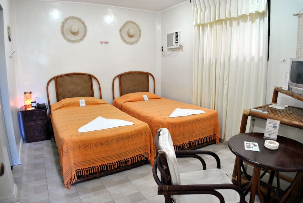 Surfside Boracay Resort, Room, photo 3