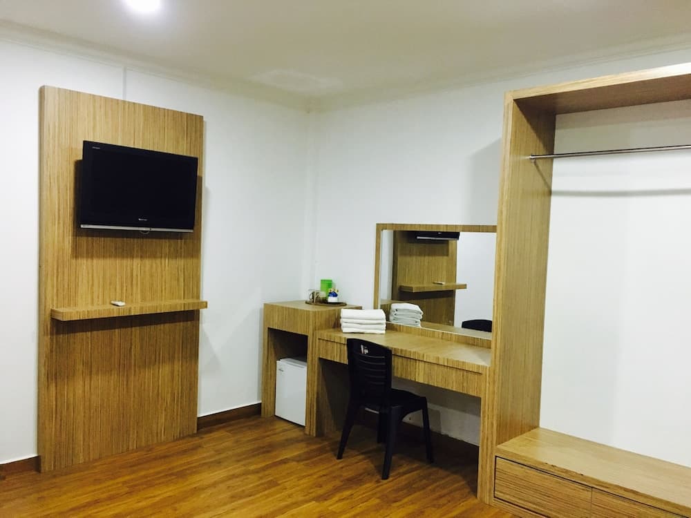 Landcons Hotel, Room, photo 5