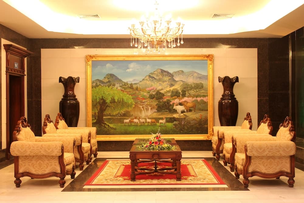 The Vissai Hotel, Lobby sitting area, photo 4
