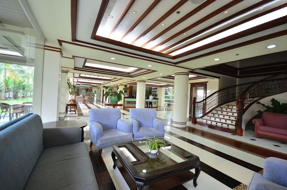 Hotel Centro Puerto Princesa, Palawan, Lobby sitting area, photo 4