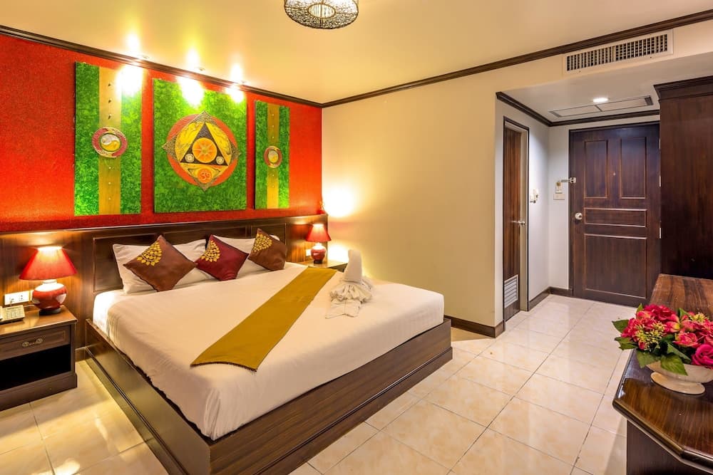 Tanawan Phuket Hotel, Room, photo 5