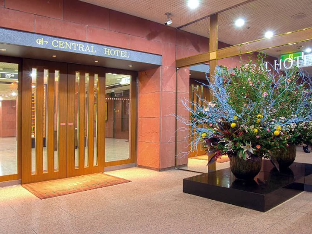 Central Hotel Yokosuka, Interior entrance, photo 2