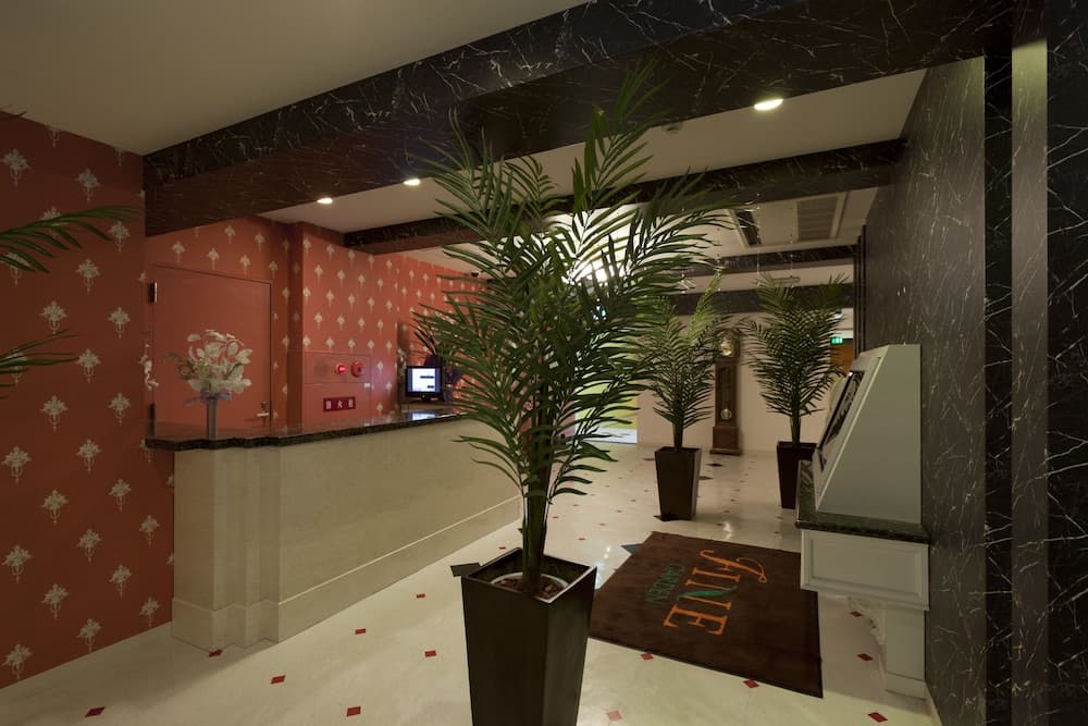 Fine Garden Suzuka, Lobby, photo 3