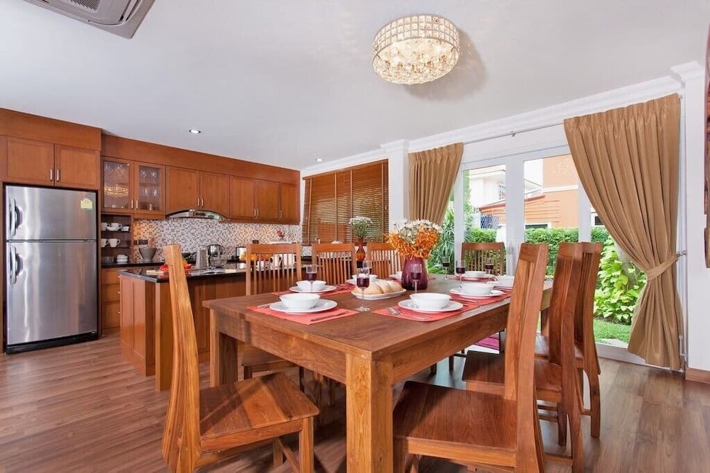 My Pattaya Villa, In-room dining, photo 4