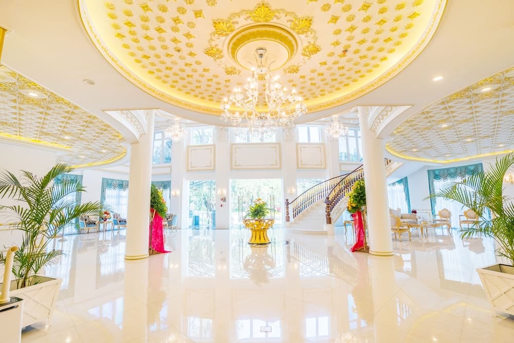Lafaayette Luxury Suites Baguio, Lobby, photo 2
