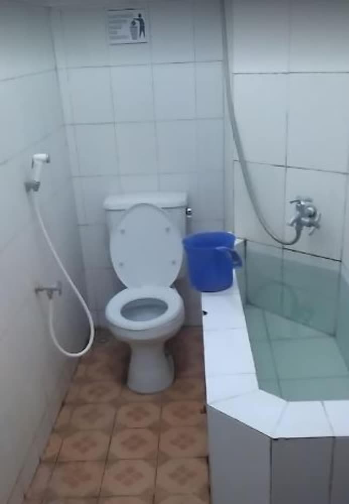 Hotel Paramitha, Bathroom, photo 5