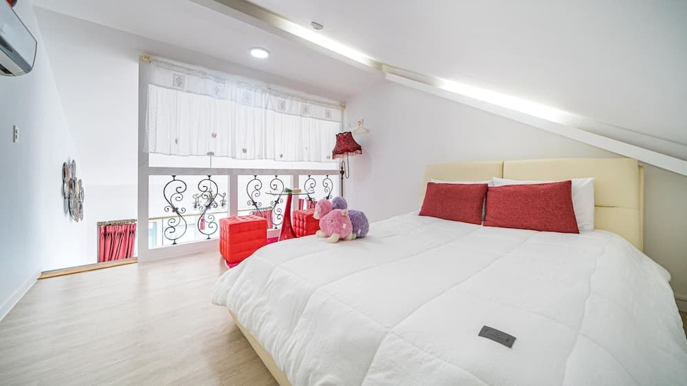 Namhae Opera House Pension, Room, photo 5