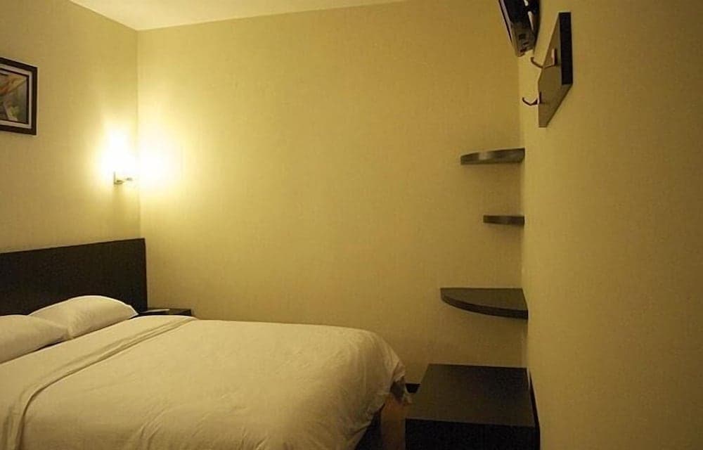 Alpha Inn, Primary image, photo 1