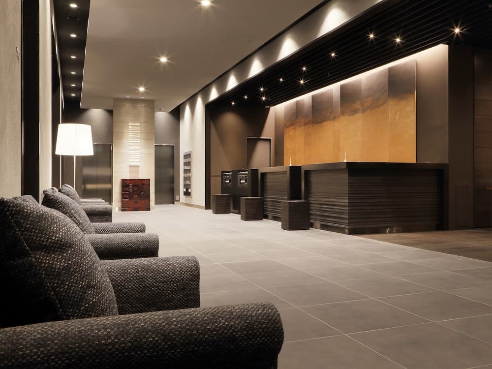 Sendai Washington Hotel, Lobby sitting area, photo 3