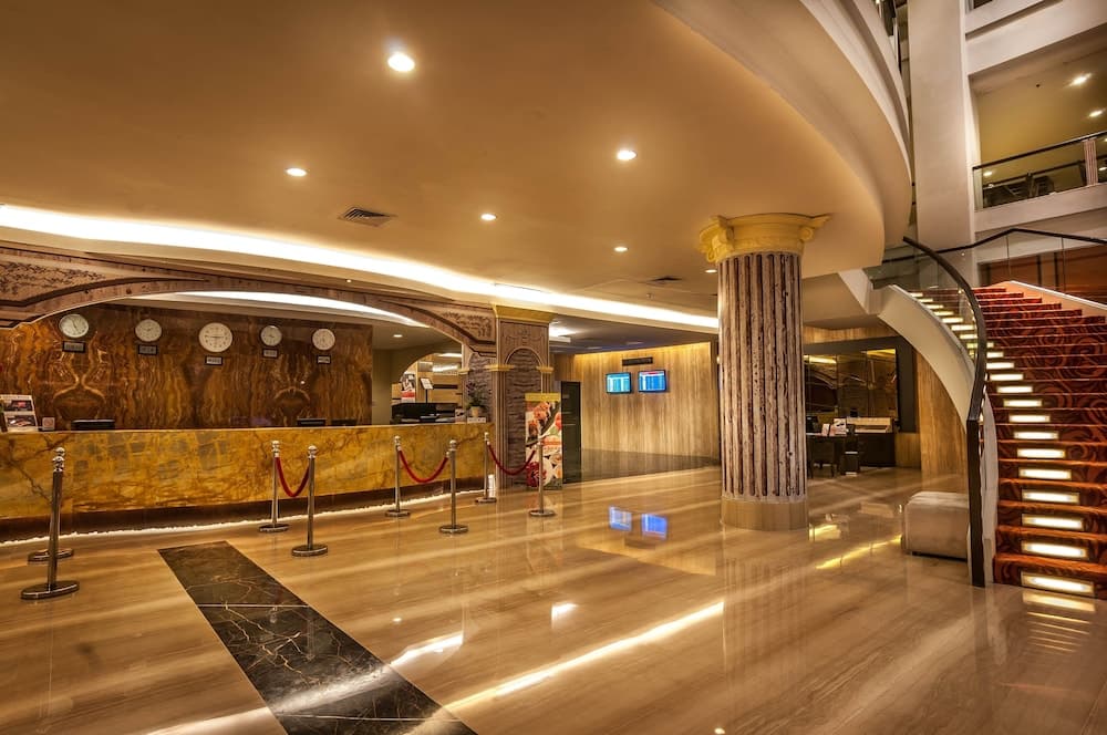 Claro Makassar, Lobby, photo 3