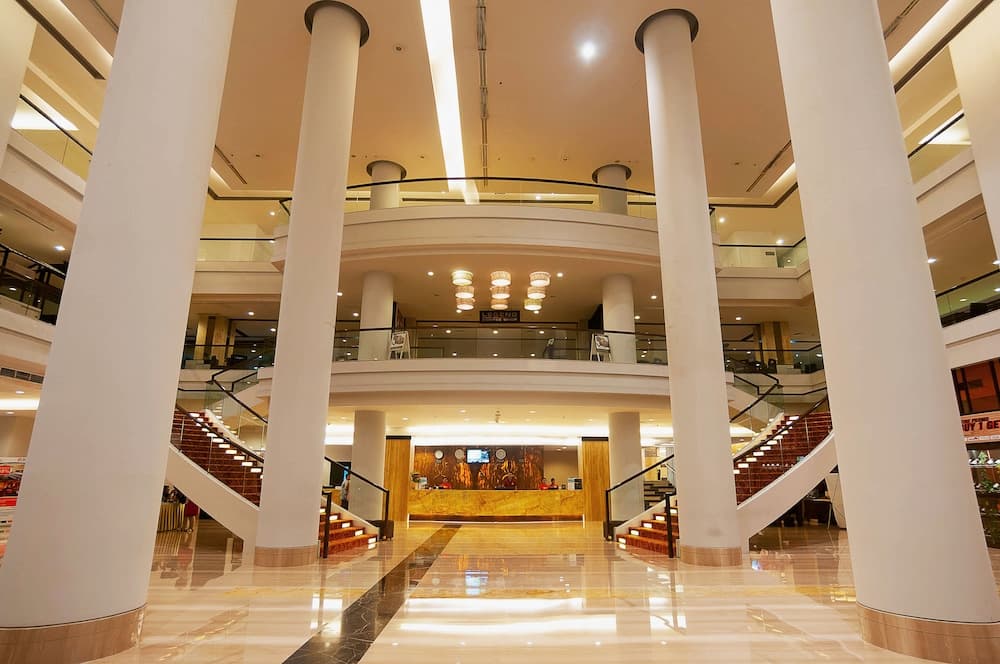 Claro Makassar, Interior entrance, photo 2