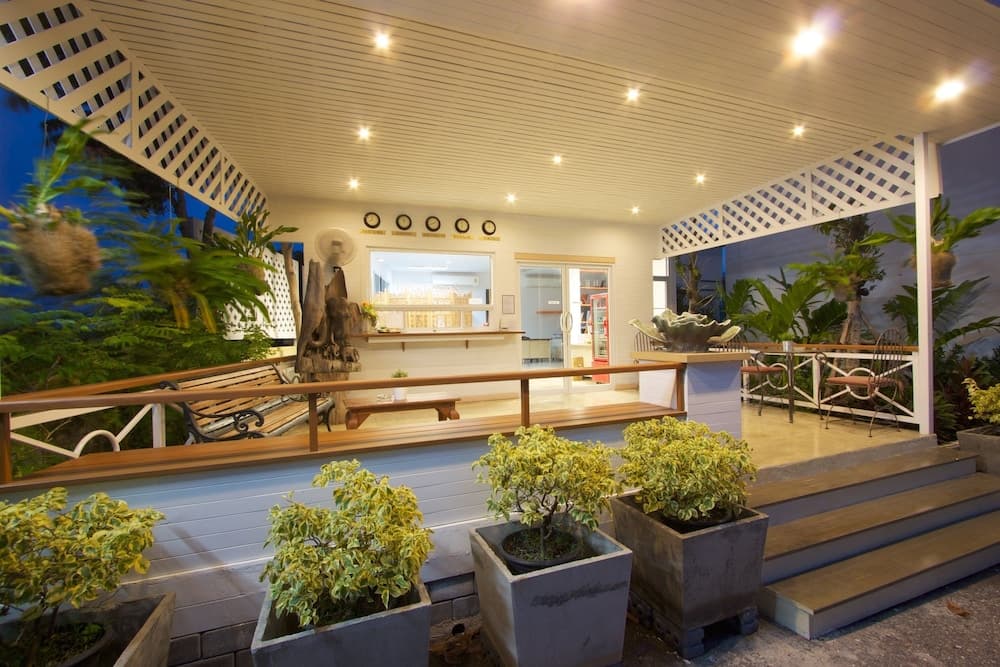 Charn Residence, Reception, photo 4