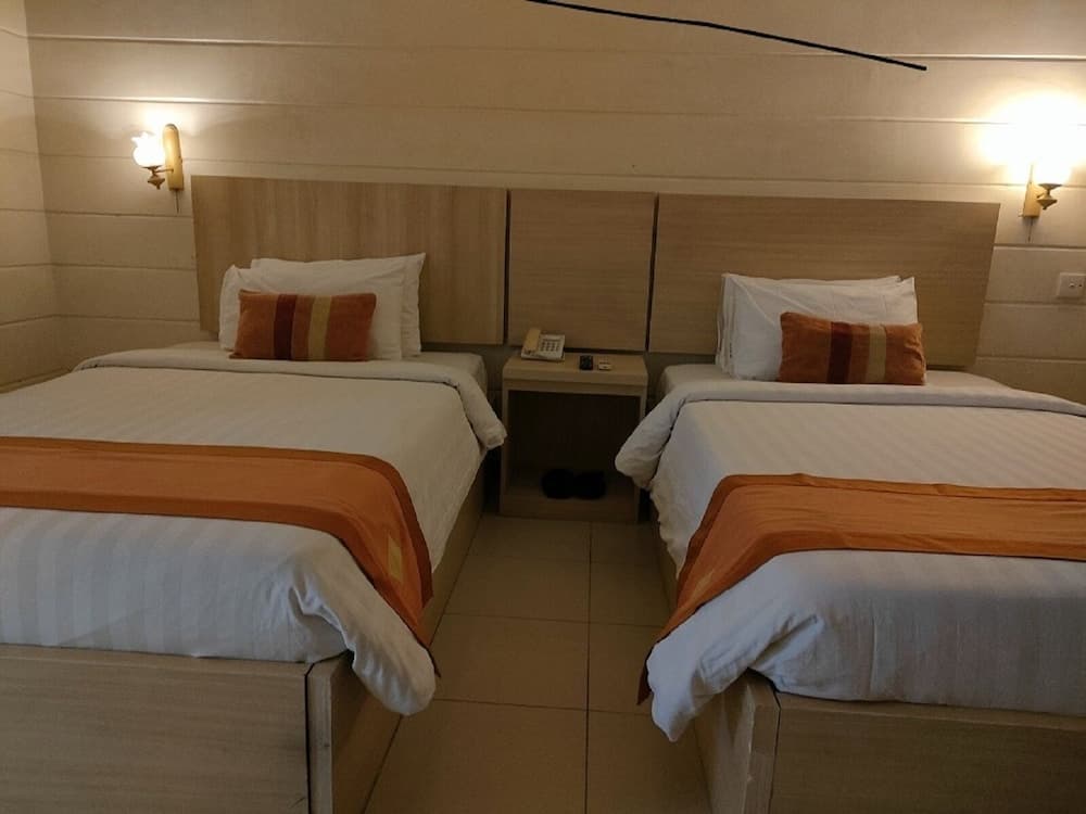 Hotel Mega Lestari, Room, photo 4