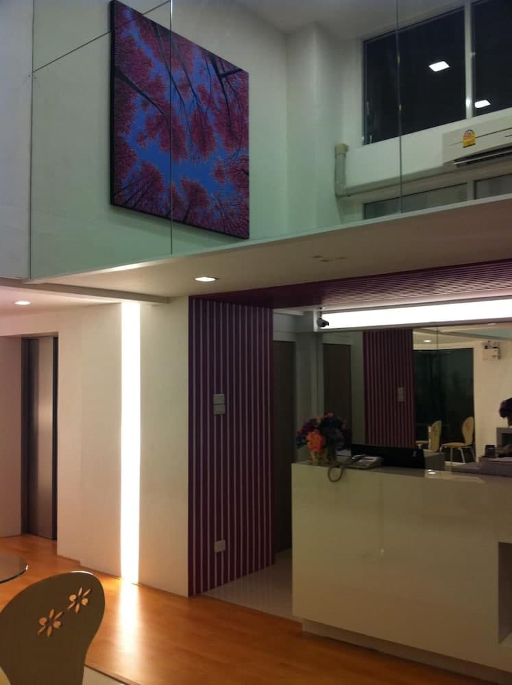 Nantra Ekkamai, Lobby, photo 3
