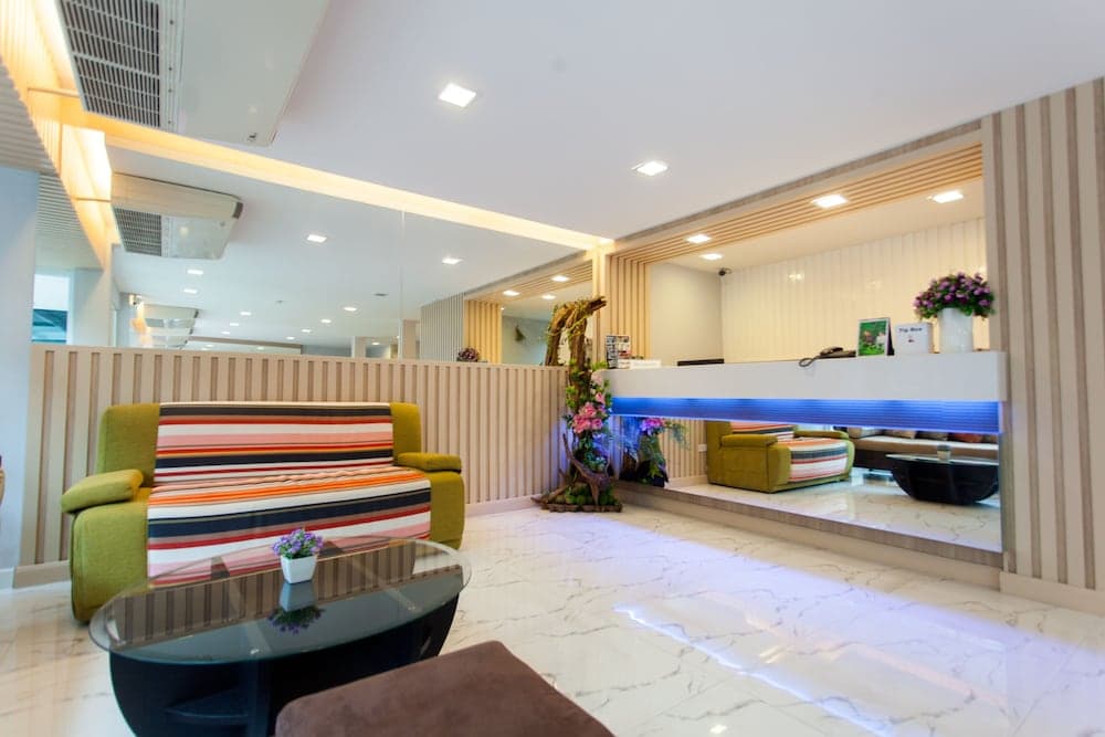 Nantra Ploenchit, Lobby, photo 2
