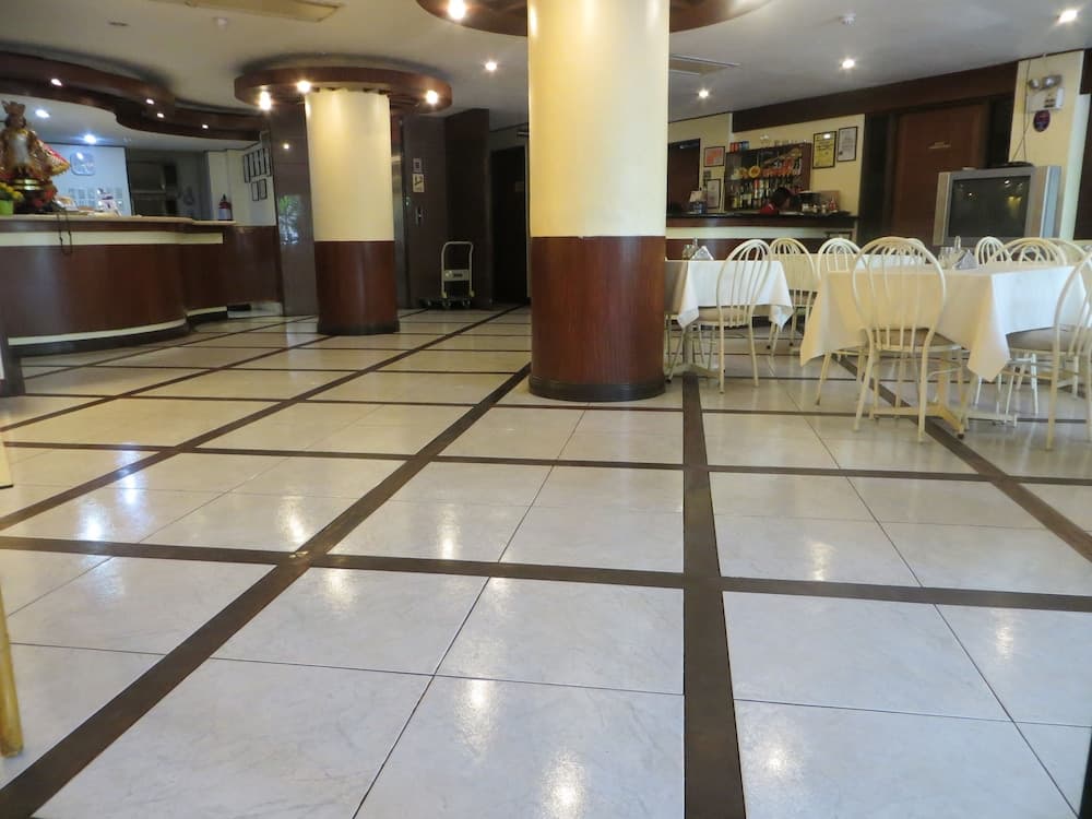 Paragon Suites, Lobby, photo 3