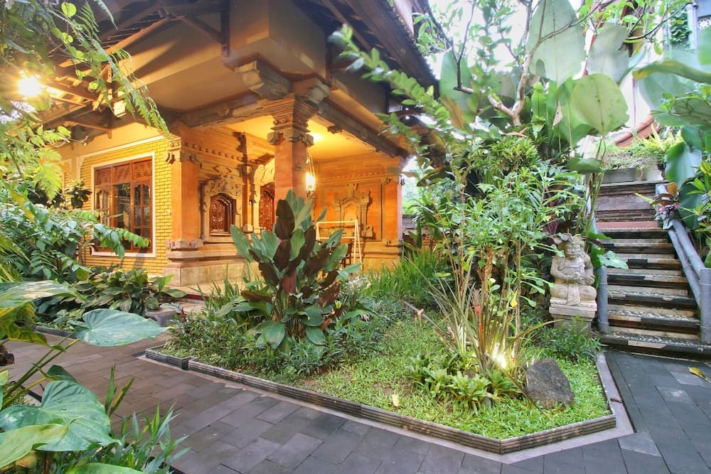 Hibiscus Cottages, Living area, photo 5