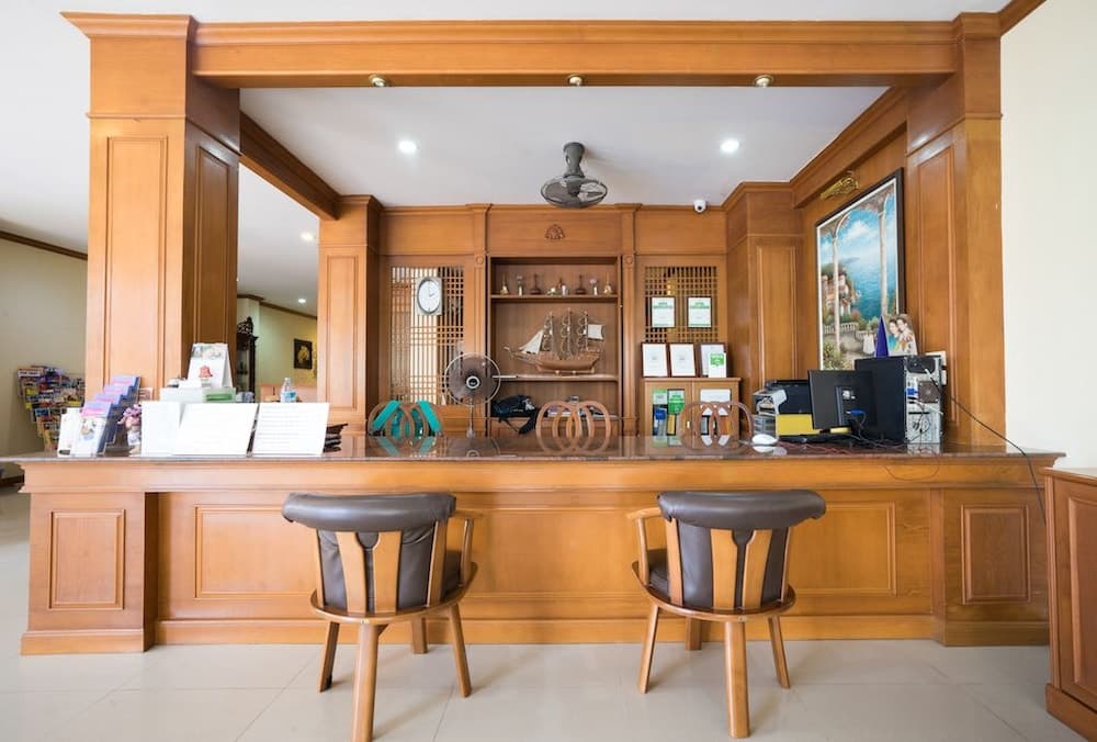 Pranang Flora House, Lobby, photo 4