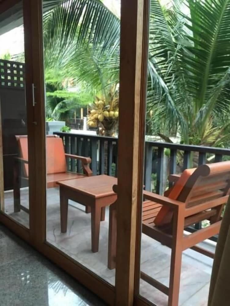 Marina Villa, Balcony, photo 5