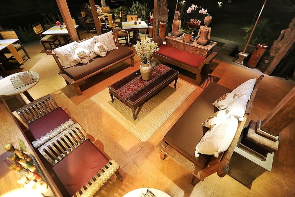 The Sanyas Retreat, Lobby sitting area, photo 4