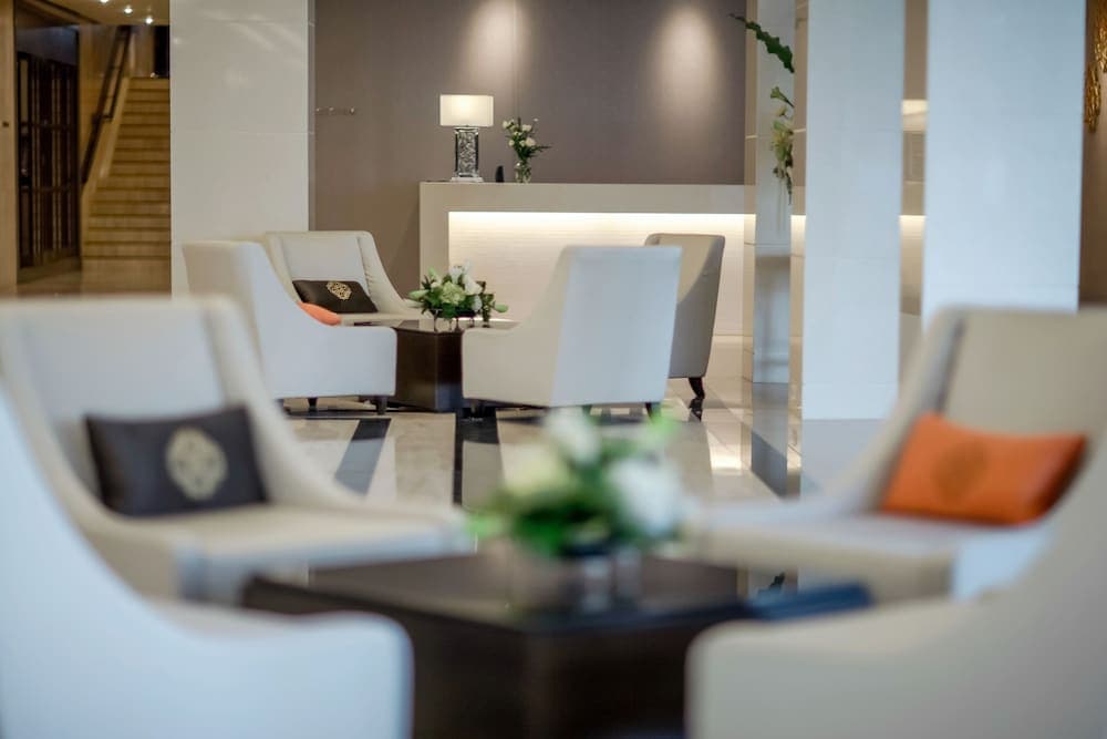 Mandarin Hotel Managed by Centre Point, Lobby, photo 4