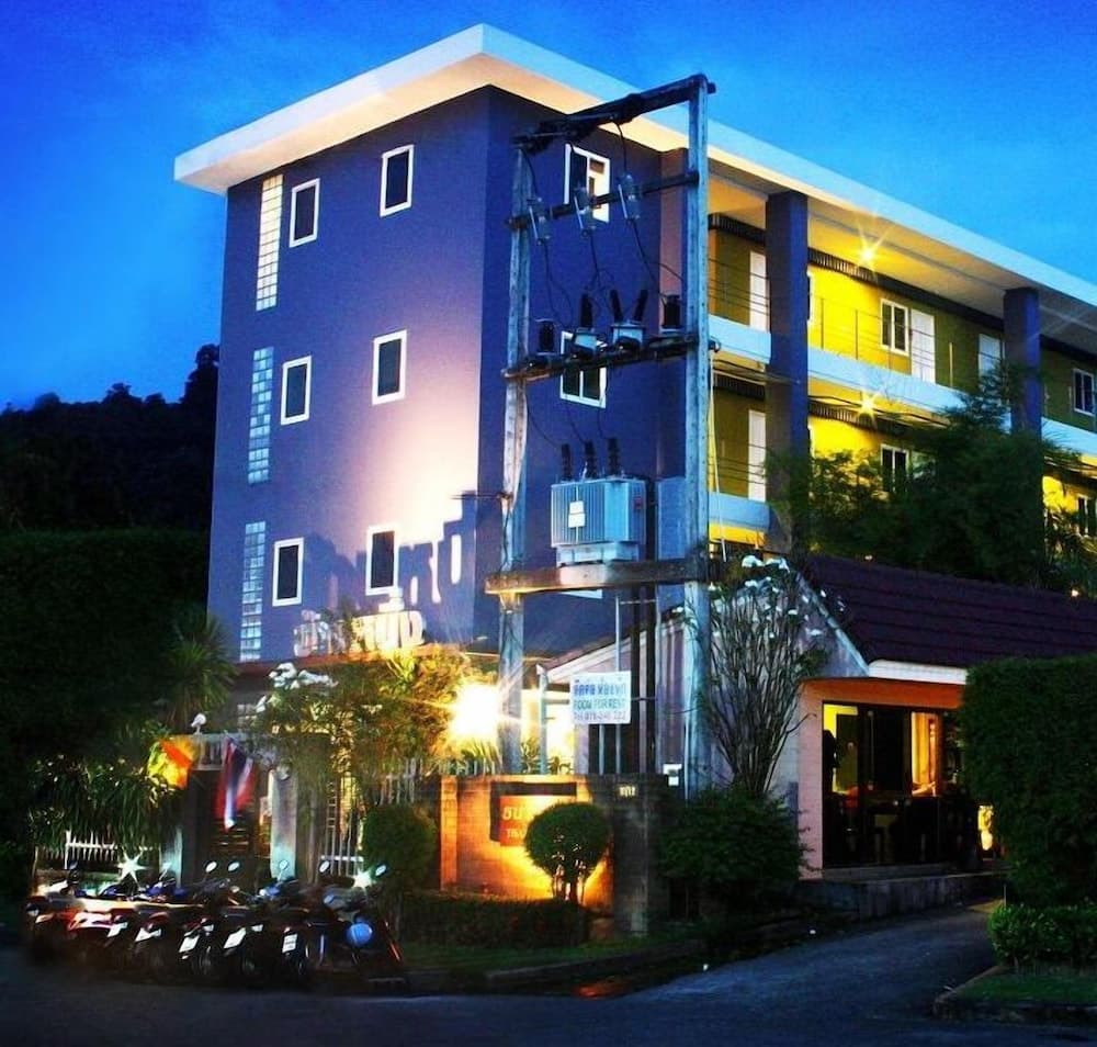 Baannueng, Primary image, photo 1