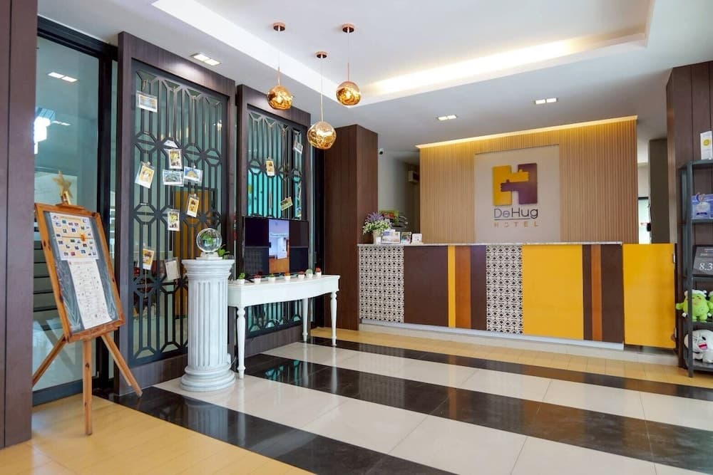 De Hug Hotel & Residence, Interior entrance, photo 2
