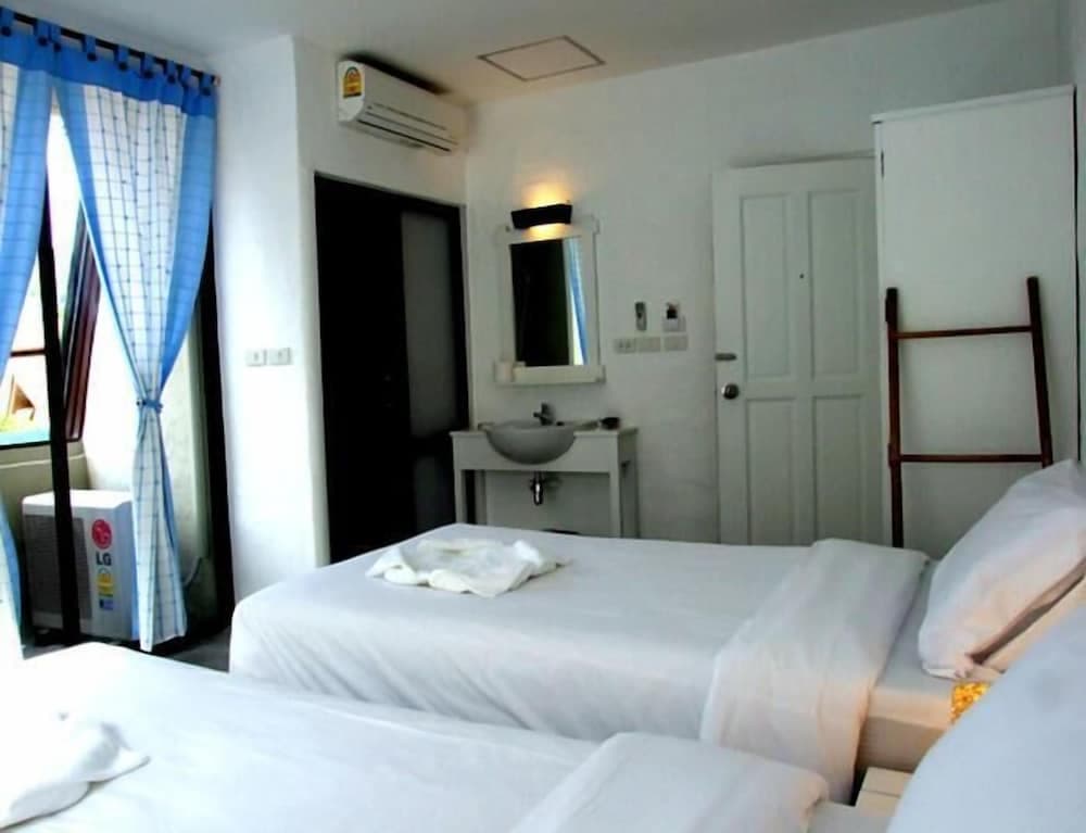 The White Hotel, Primary image, photo 1